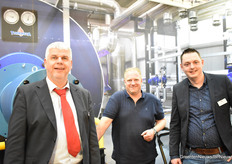 Frank van Leijen, Lorenzo van der Ark of Thermeta, are visited by Jan Willem Nederpelt of CV Nederpelt & co (centre).